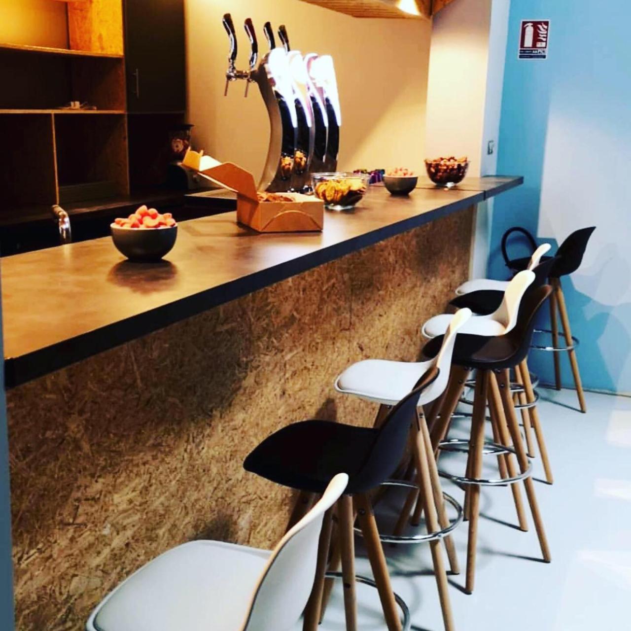 Share & Cheers Auberge de jeunesse
